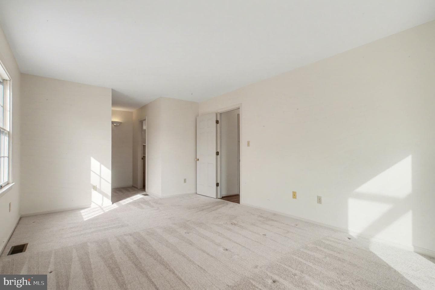 10807 Millridge Lane photo 23