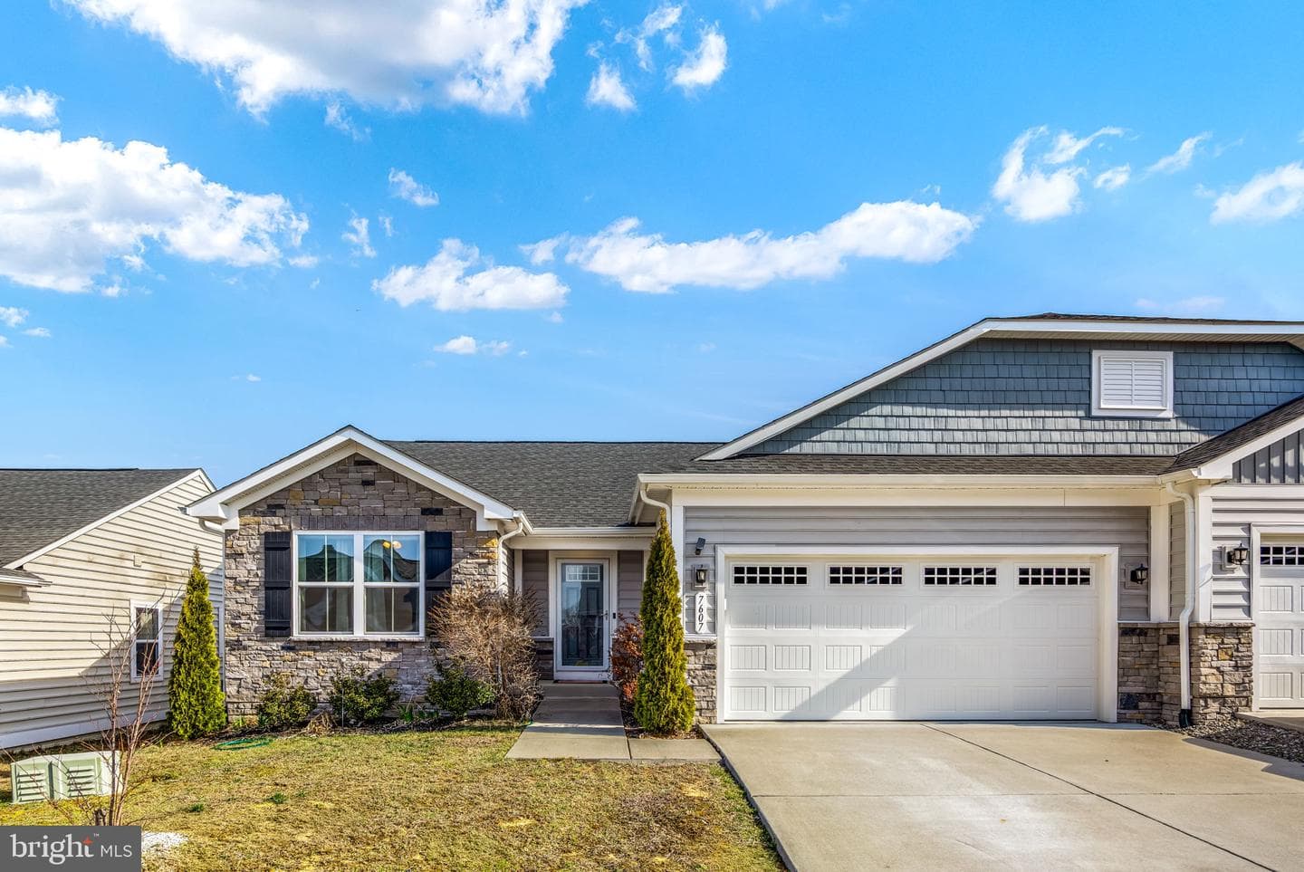 7607 Loughton Lane