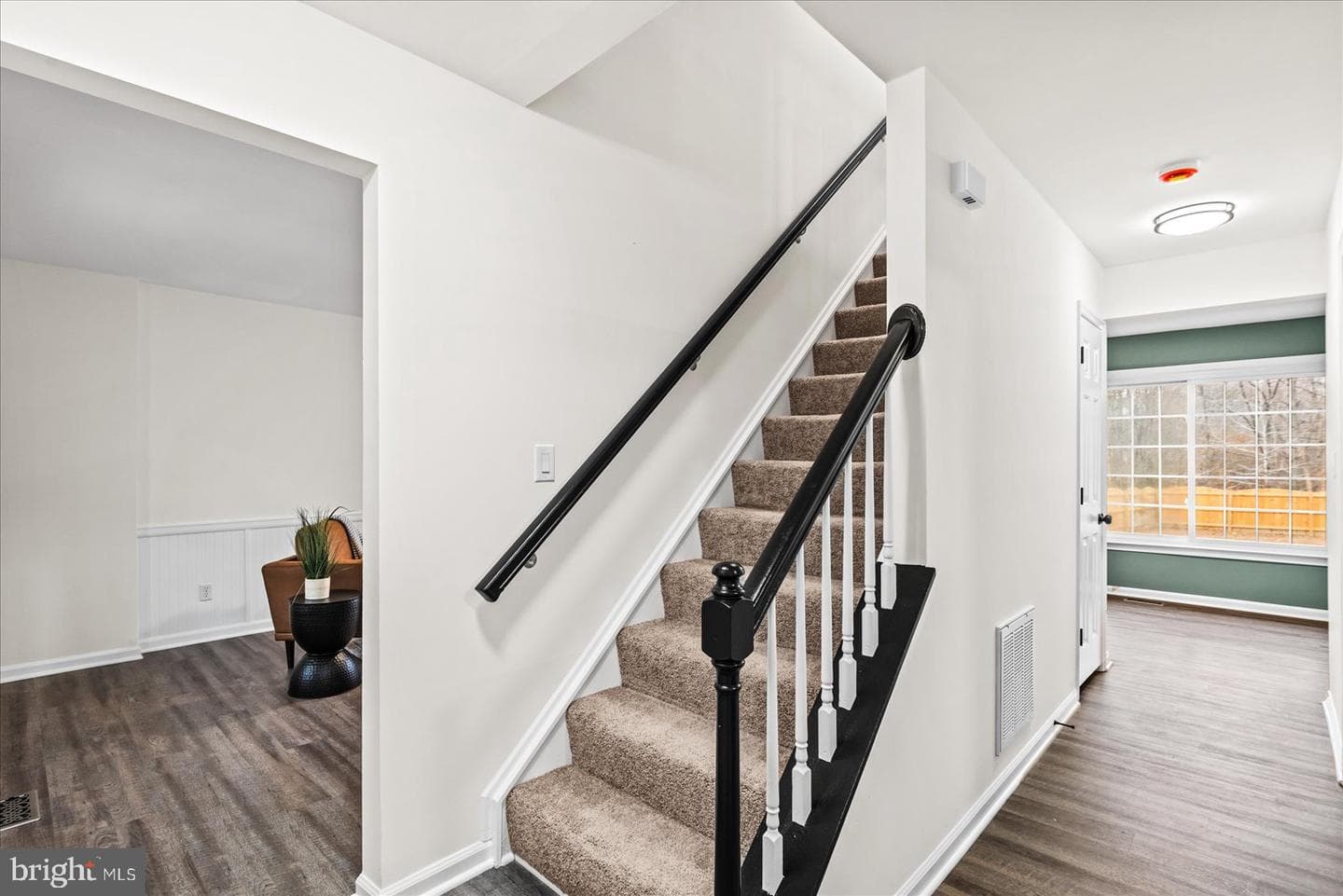 10709 Eden Brook Drive photo 5