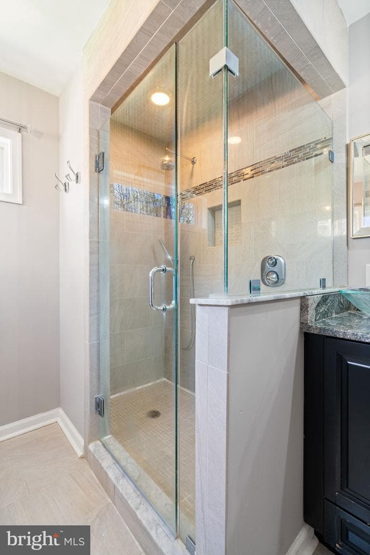 4305 Bridlepath Court photo 28