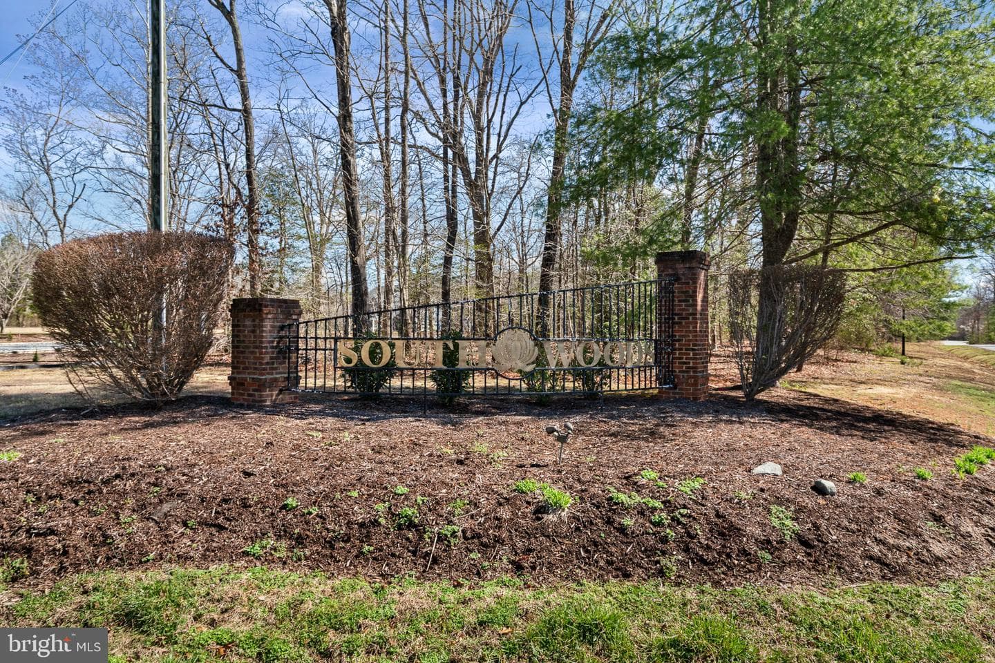 4305 Bridlepath Court photo 71
