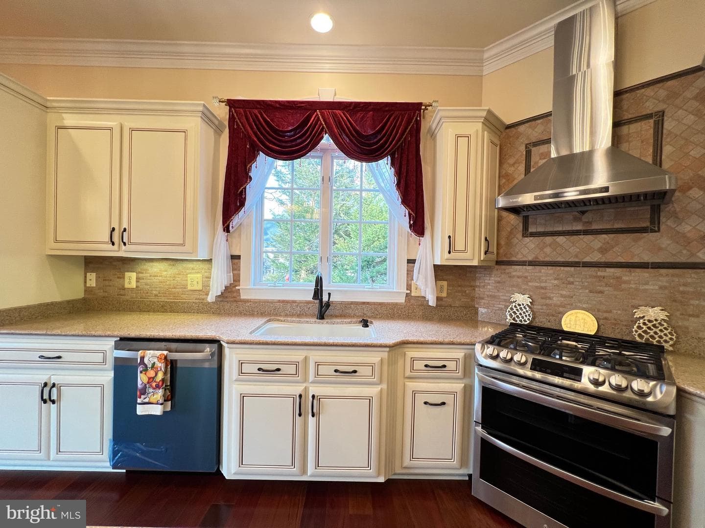 11207 Valor Bridge Drive photo 24