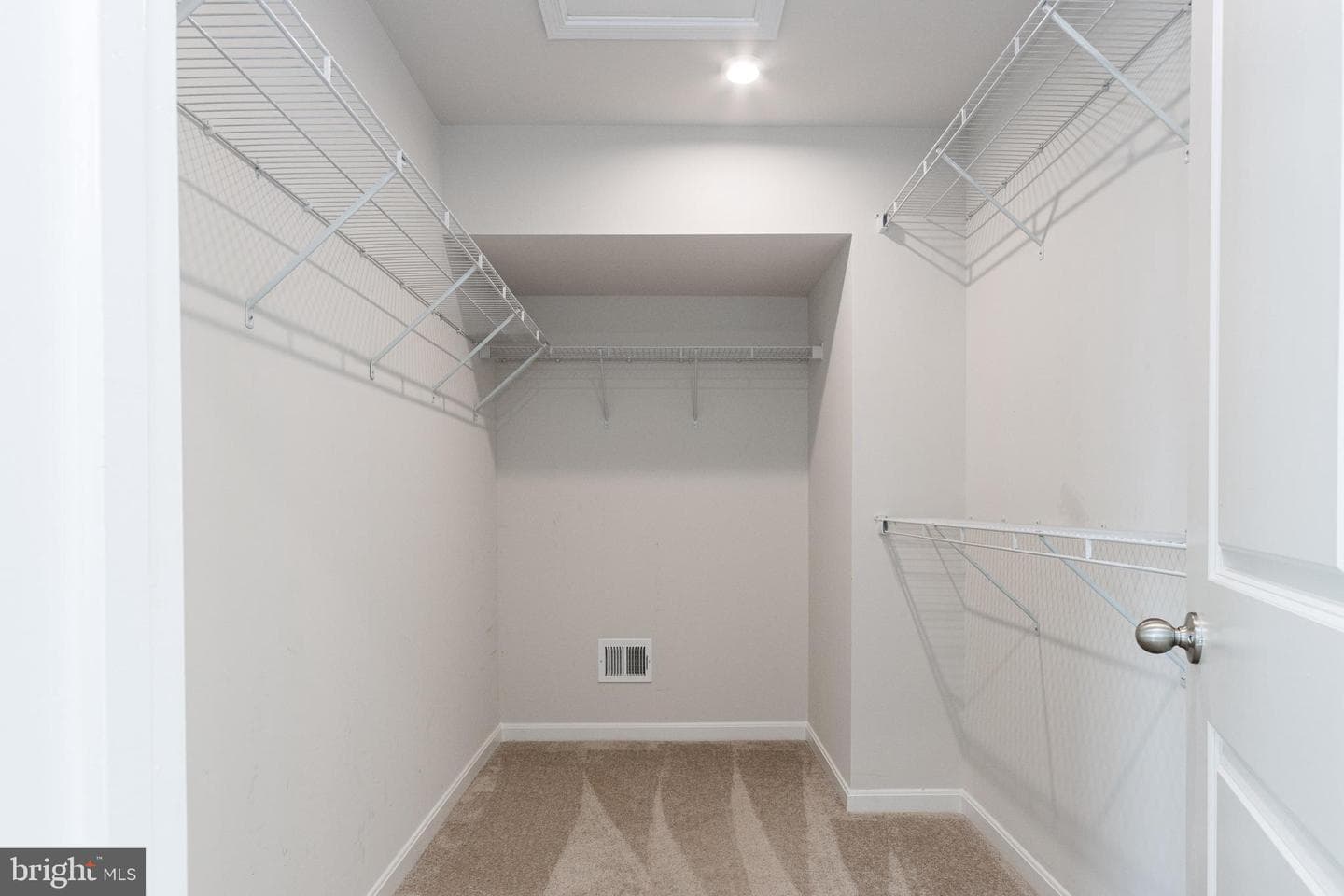 9003 Walnut Hill Road photo 24