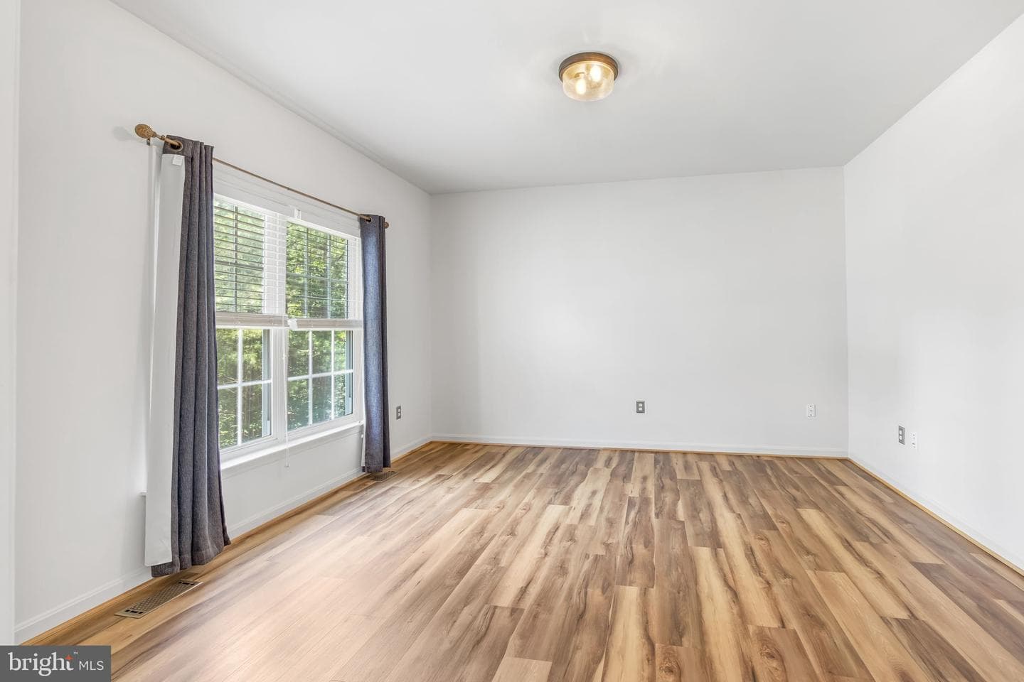 4318 Bridlepath Court photo 10