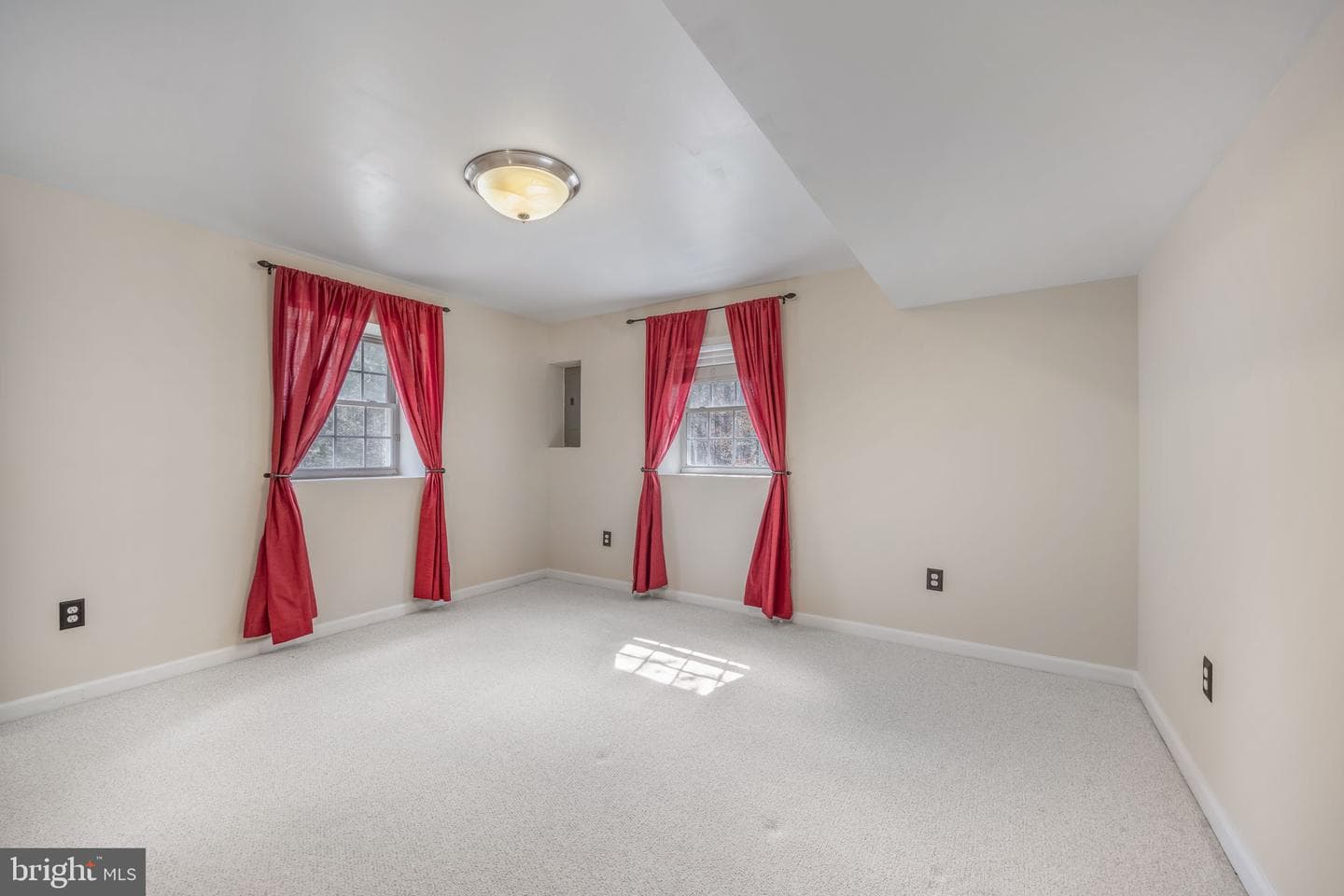 4318 Bridlepath Court photo 36