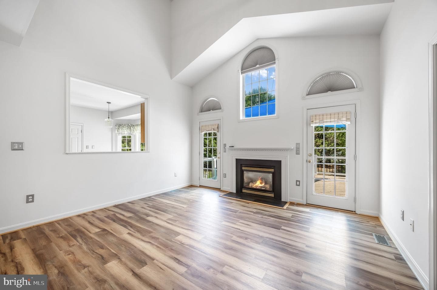 4318 Bridlepath Court photo 6
