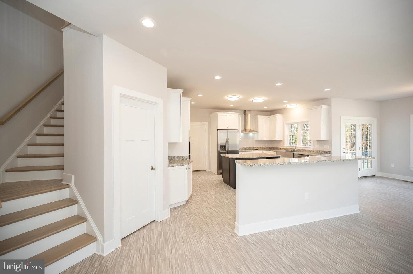 12537 Josephine Lane photo 11