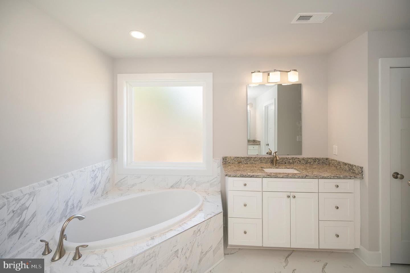 12537 Josephine Lane photo 40