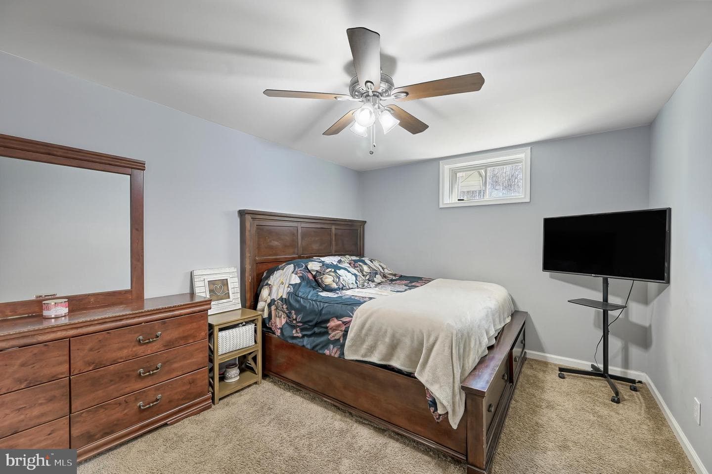 9490 Vanreenan Way photo 44