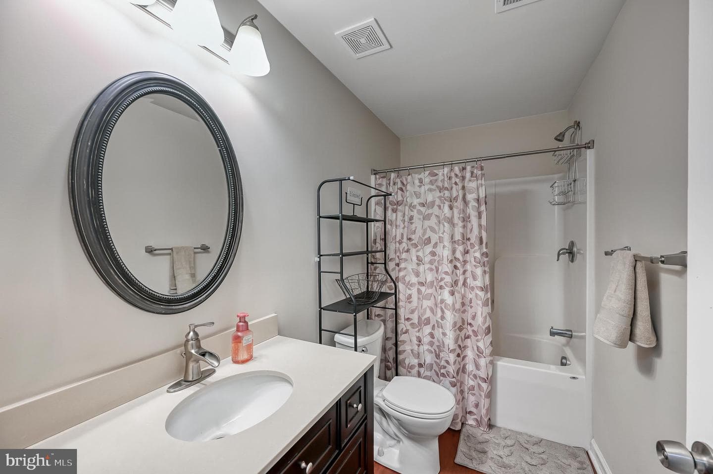 9490 Vanreenan Way photo 46