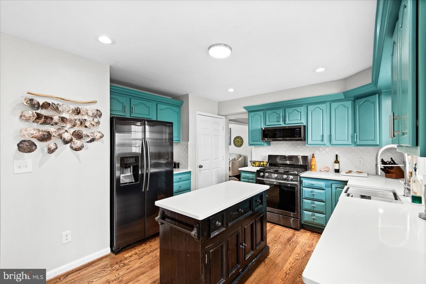 10511 Watford Lane photo 13