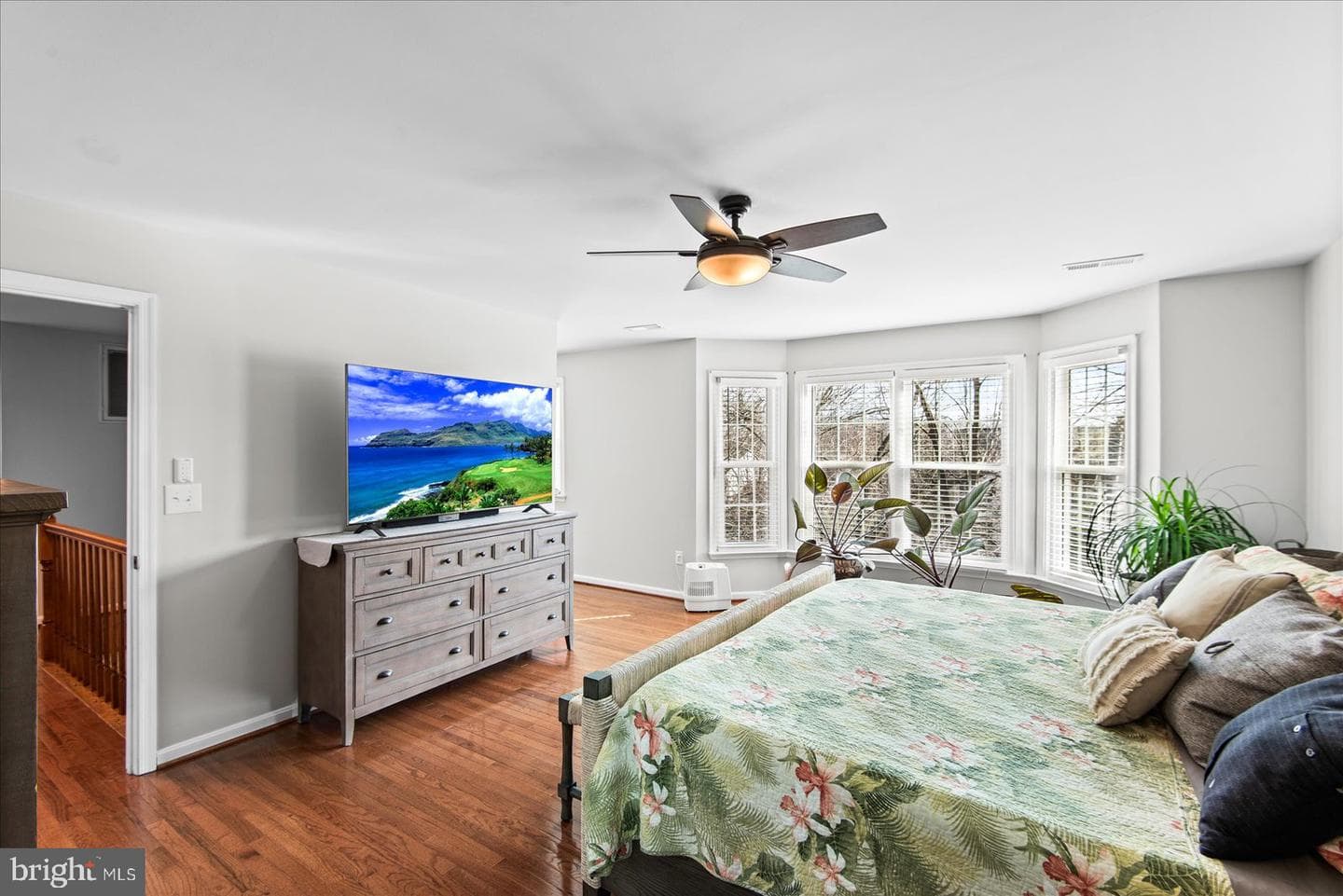 10511 Watford Lane photo 33