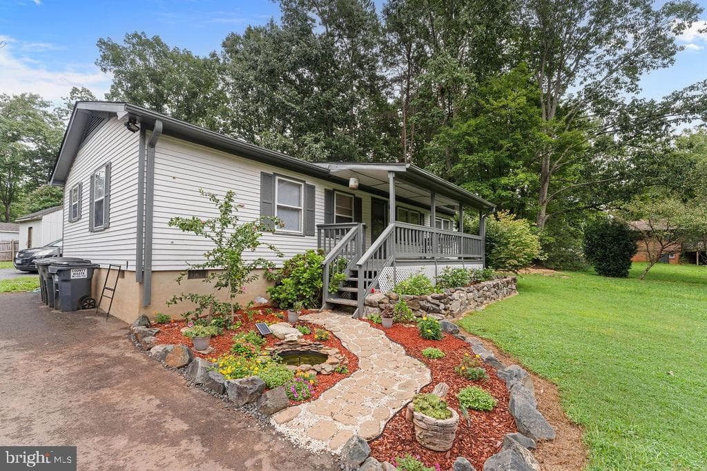 13218 Flintlock Drive photo 2