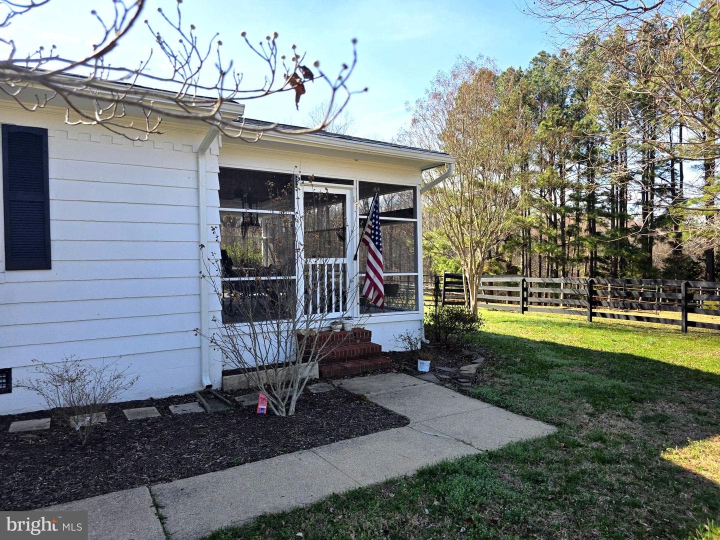 10122 Elys Ford Road