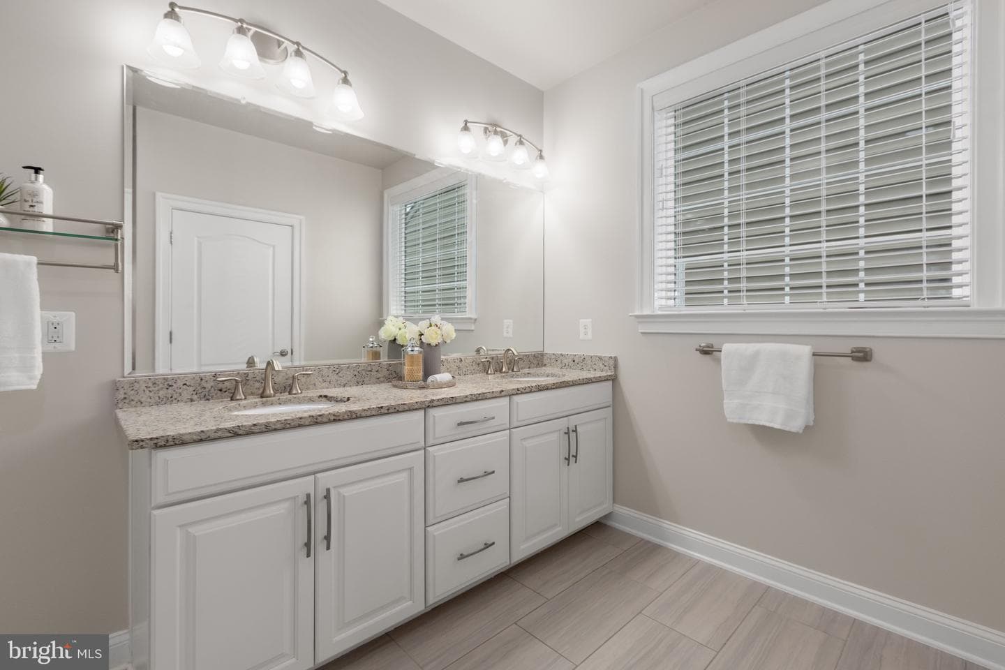 9808 White Oak Swamp Court photo 29