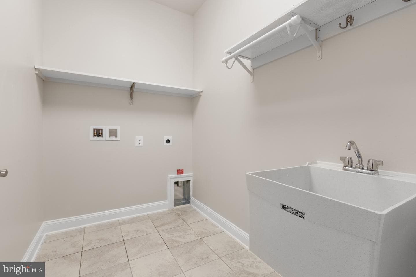 9808 White Oak Swamp Court photo 38