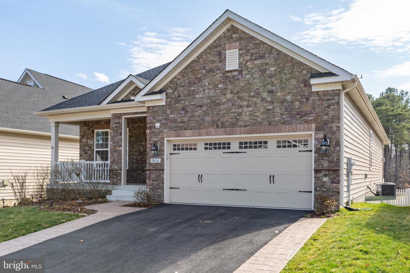 9808 White Oak Swamp Court photo 7