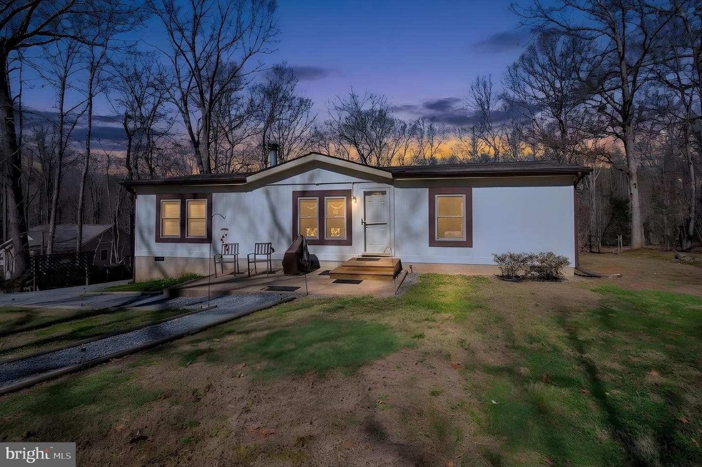 15109 Rose Valley Drive, Mineral