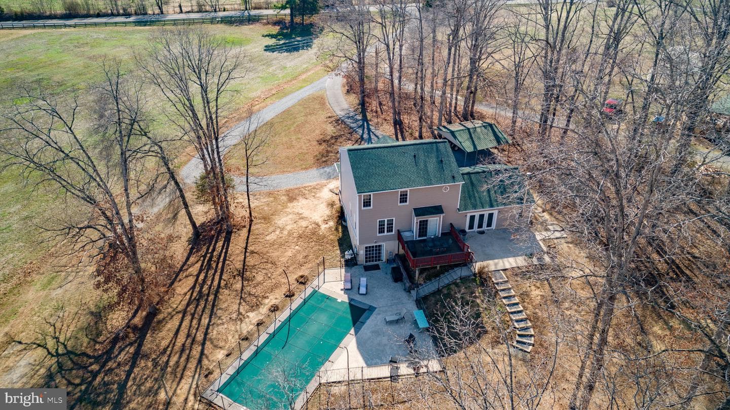 5825 Morris Road photo 3