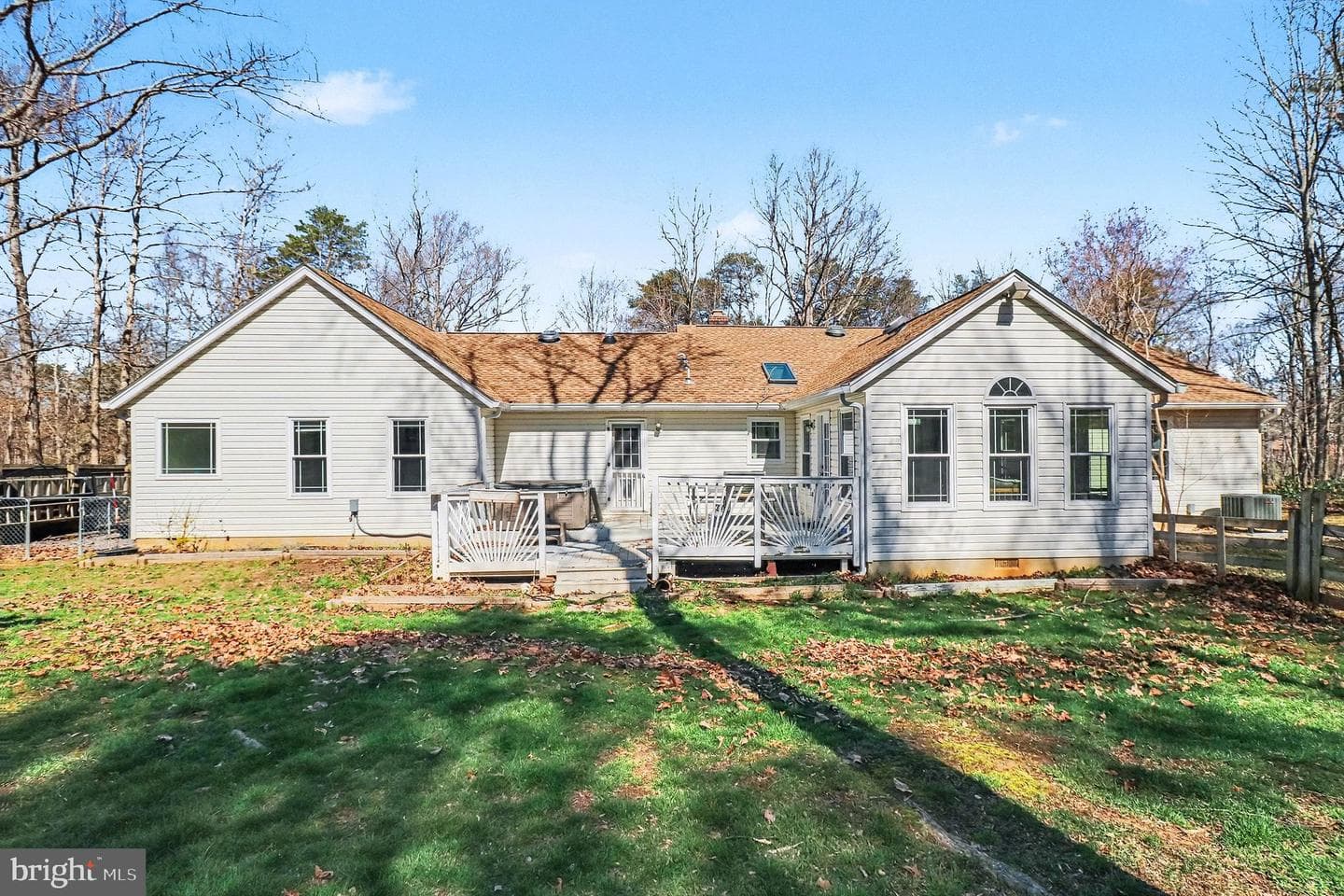 10806 Mountain Laurel Court photo 25