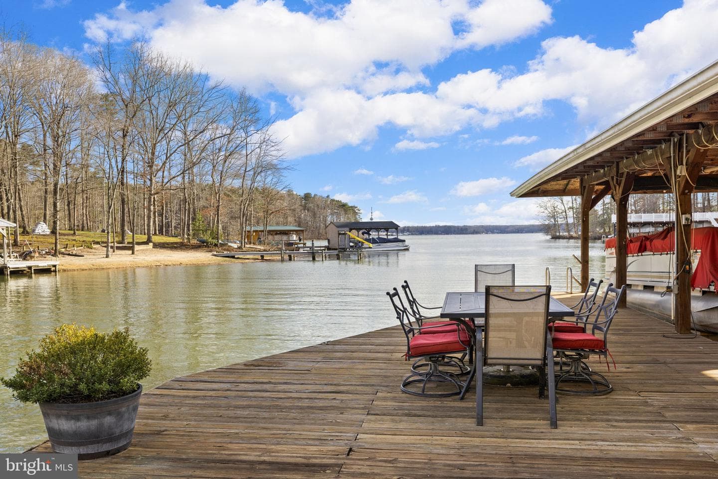 2325 Waterside Drive photo 11
