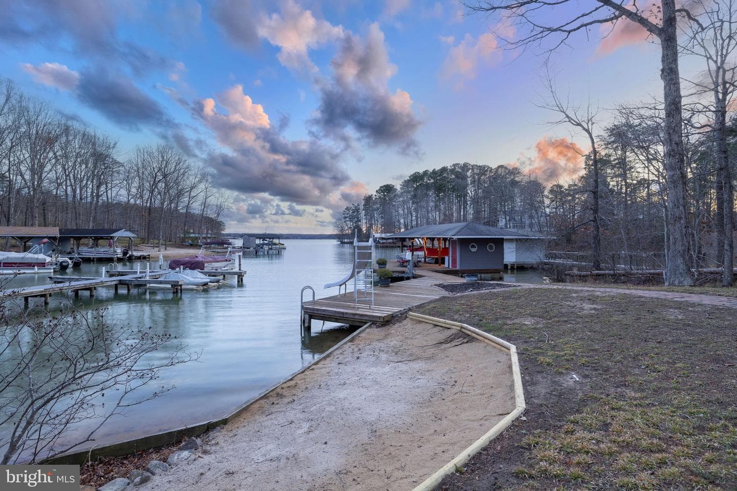 2325 Waterside Drive photo 14