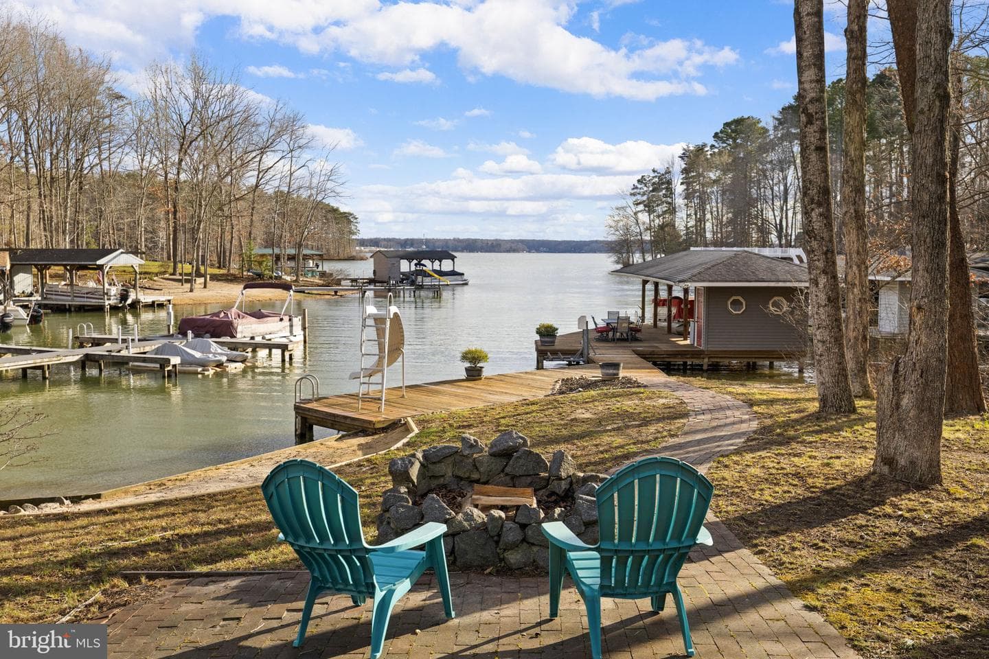 2325 Waterside Drive photo 19