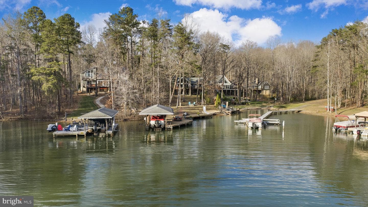 2325 Waterside Drive photo 25