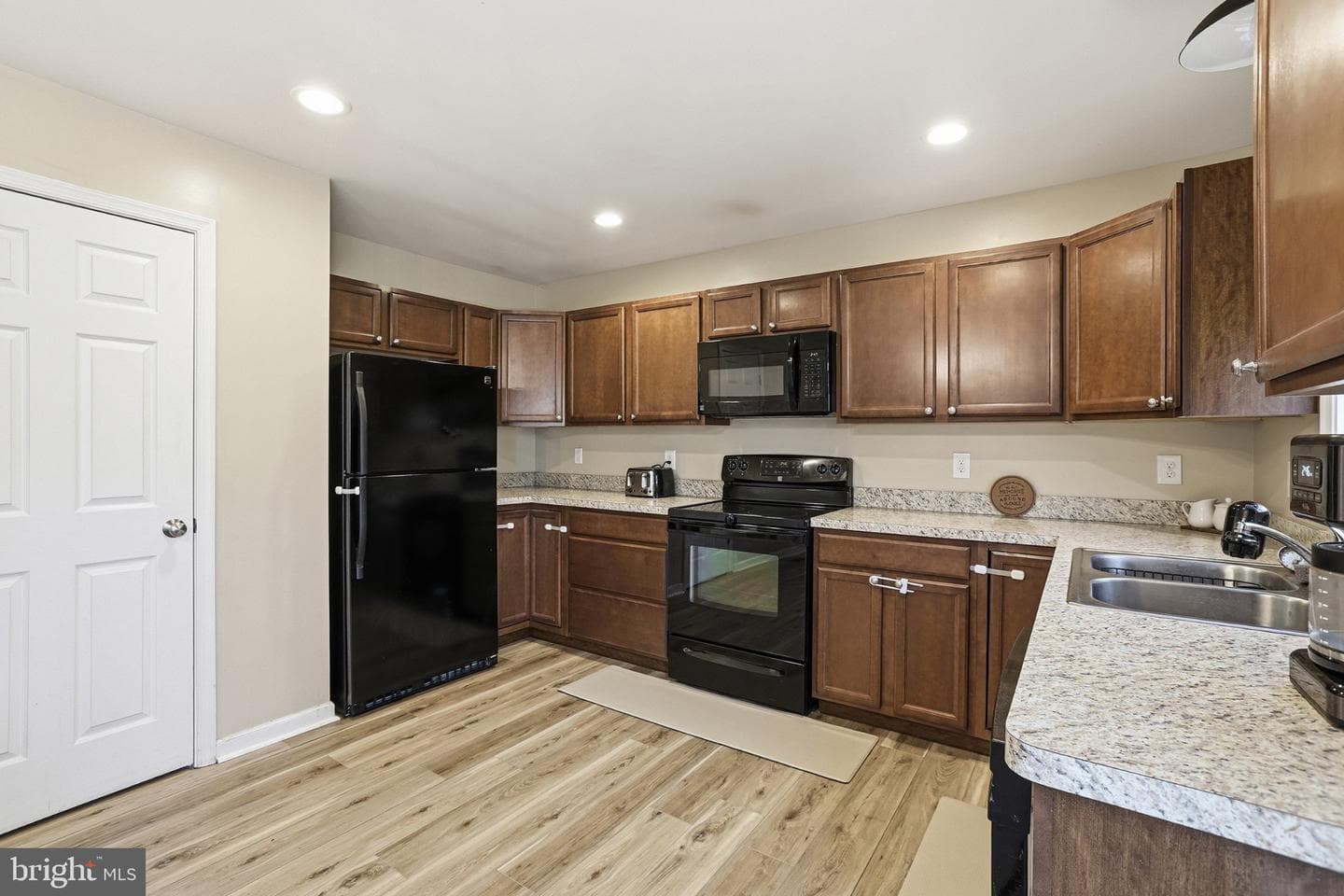 109 Spotslee Drive photo 12