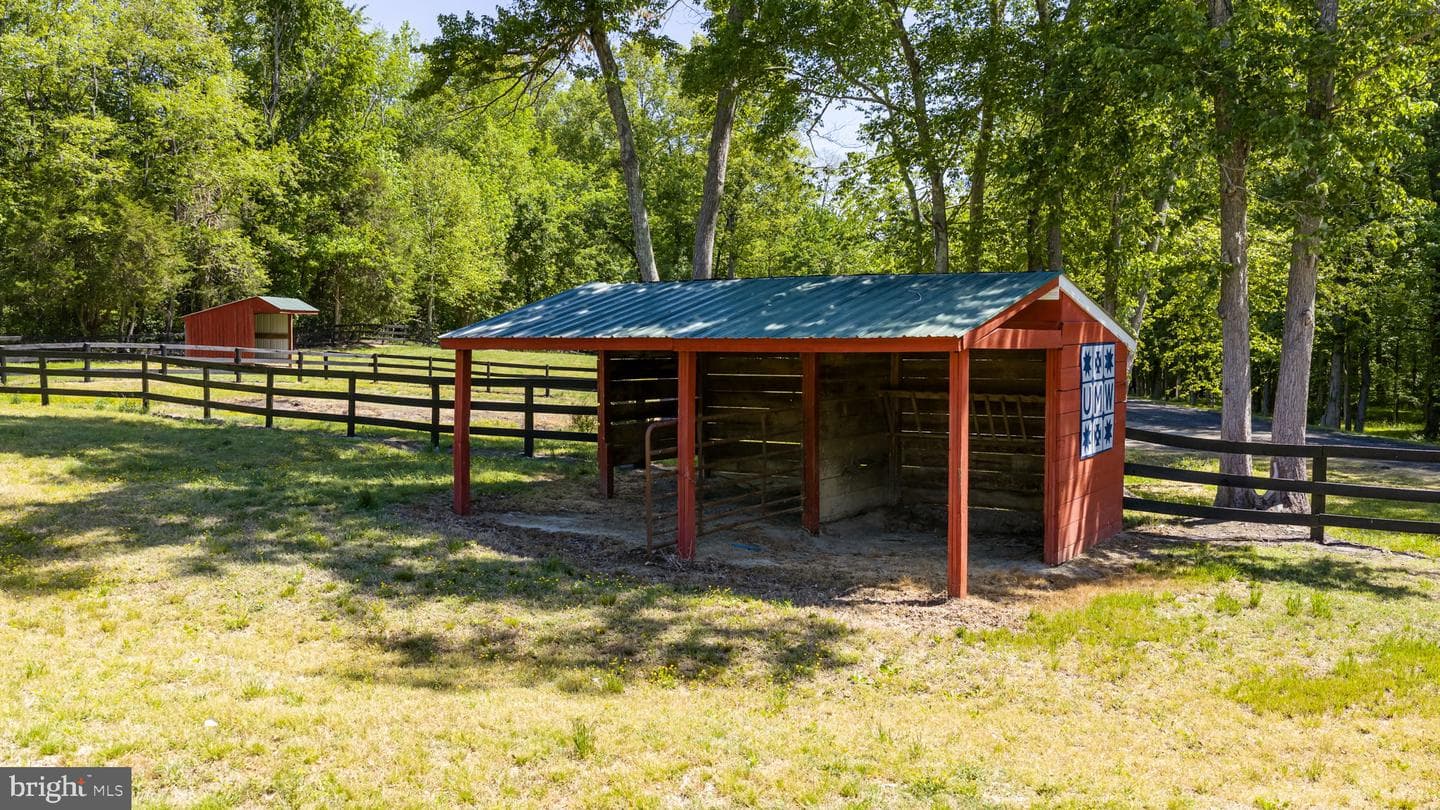 5 Appaloosa Drive photo 94