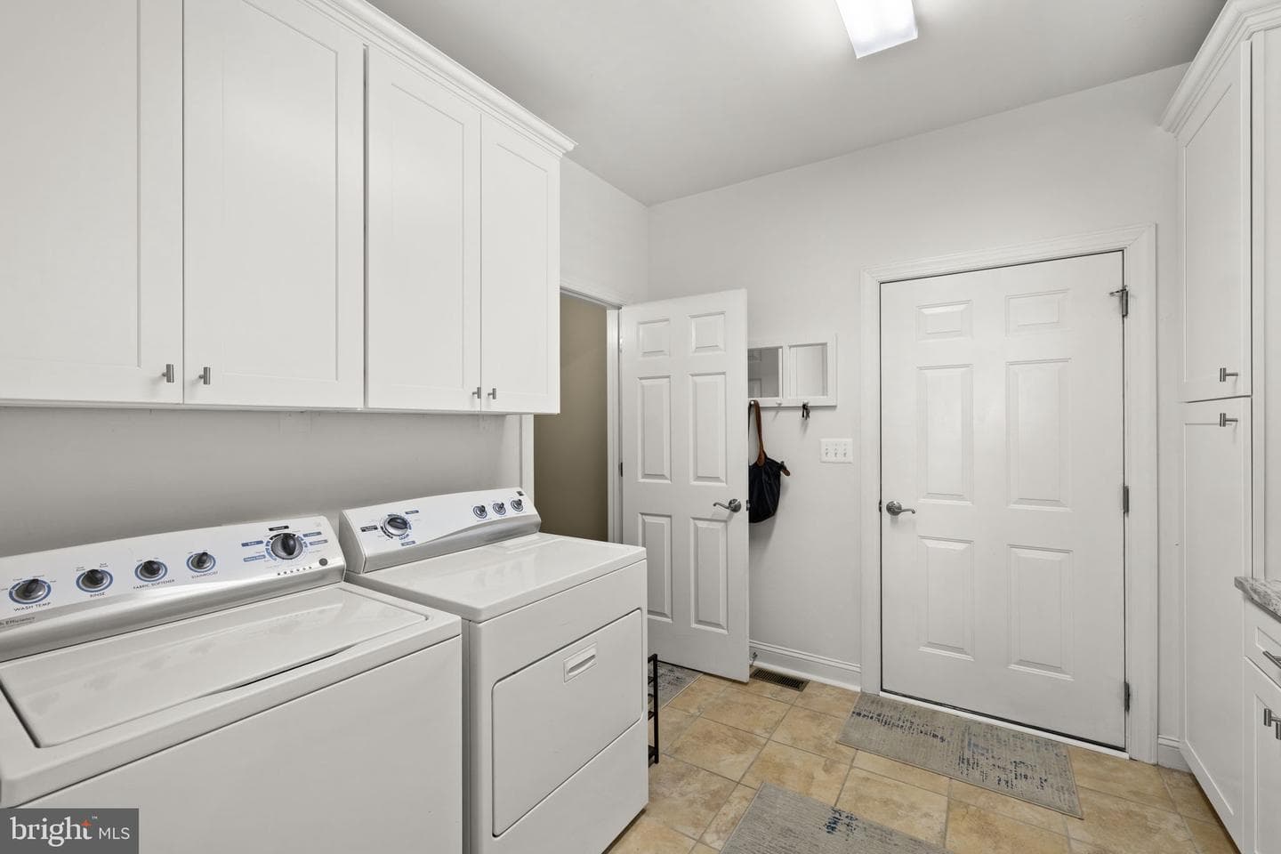 6808 John Taylor Lane photo 32