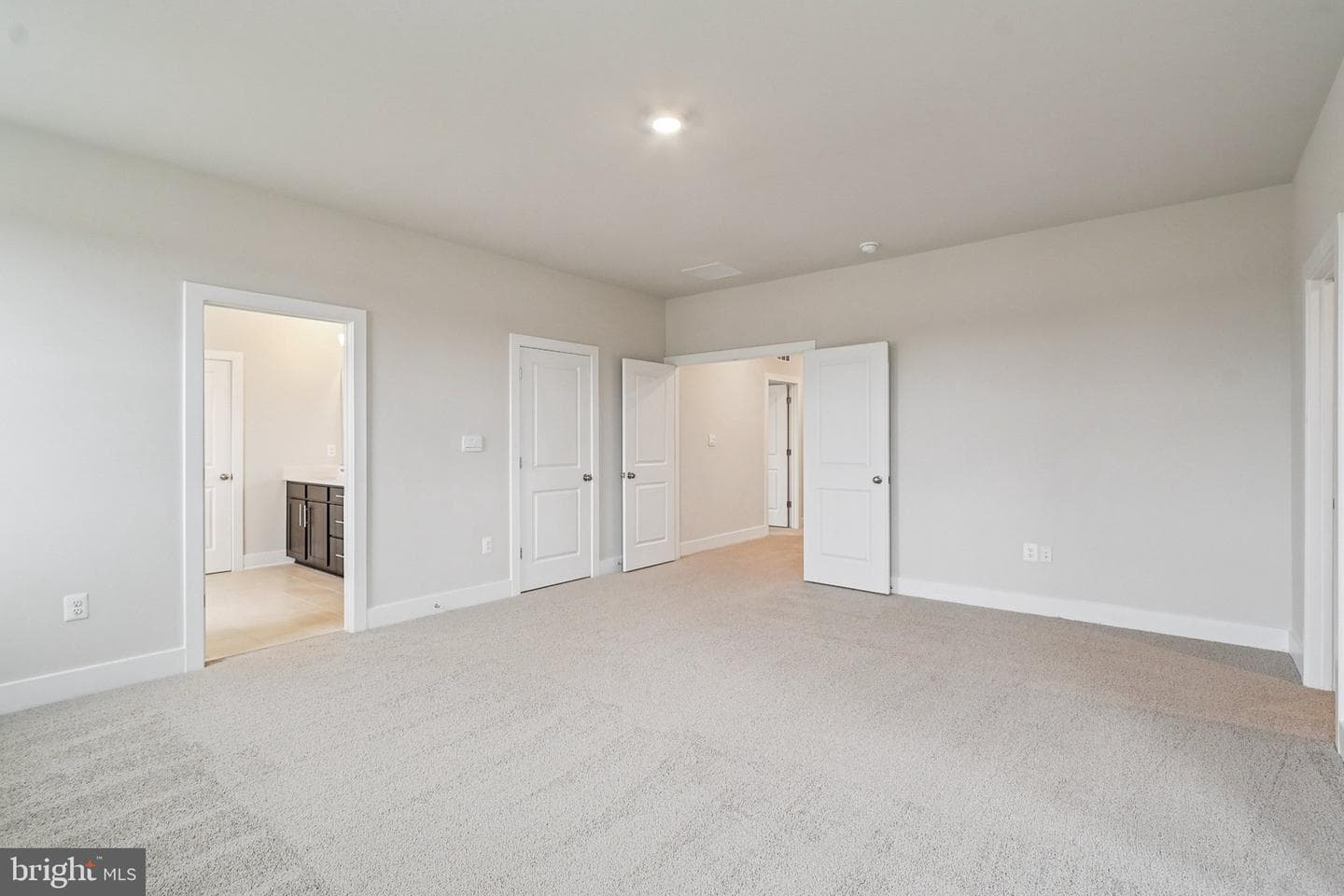 11505 Chalmers Lane photo 26