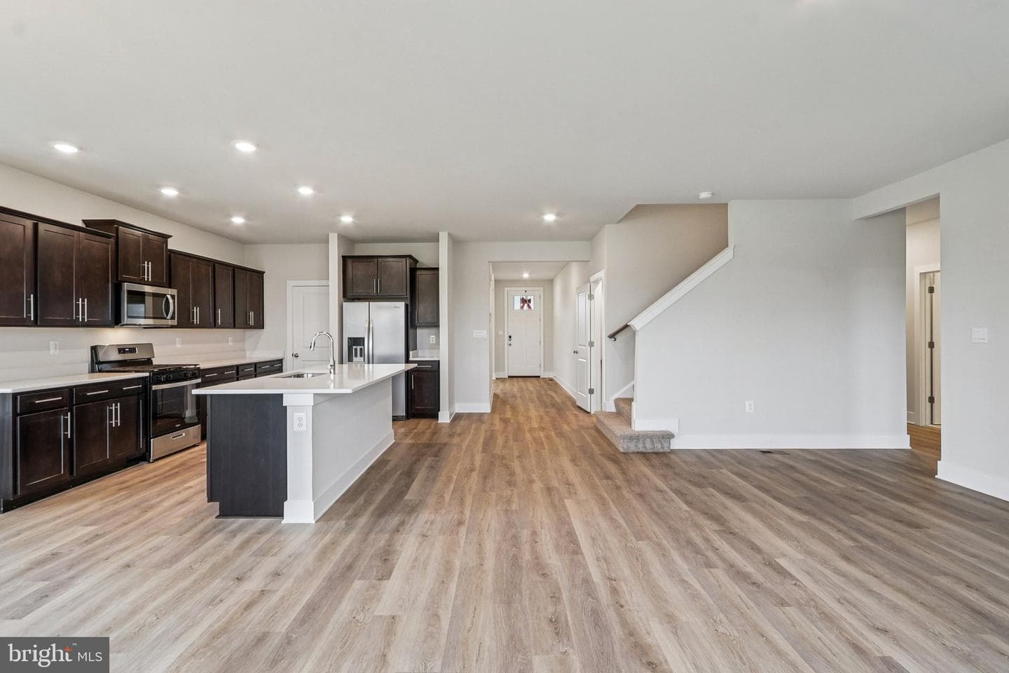 11505 Chalmers Lane photo 3