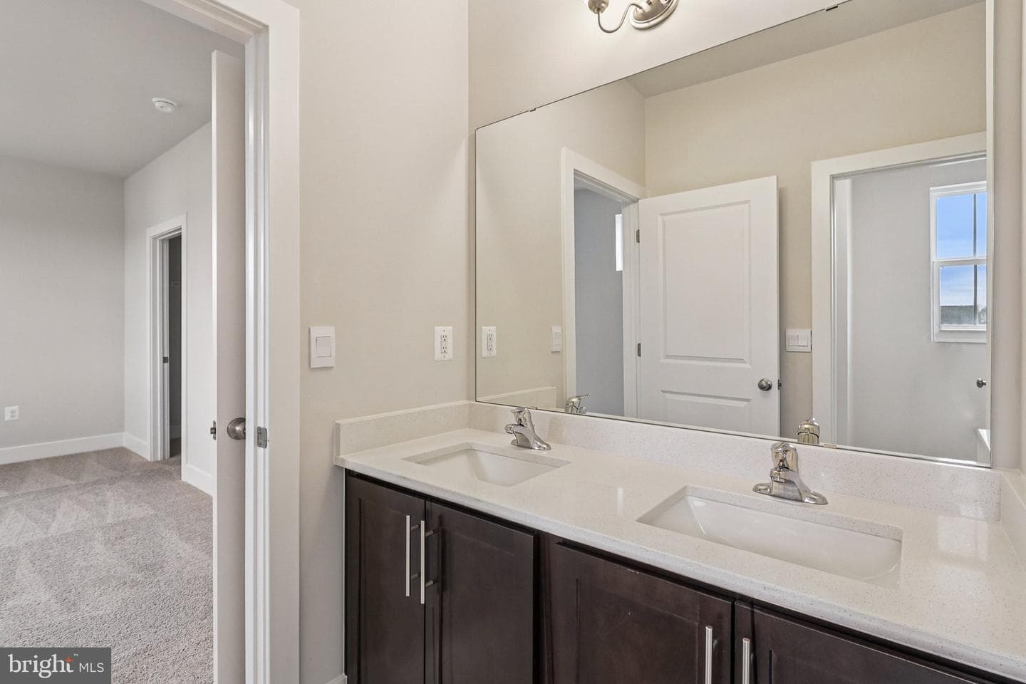 11505 Chalmers Lane photo 39