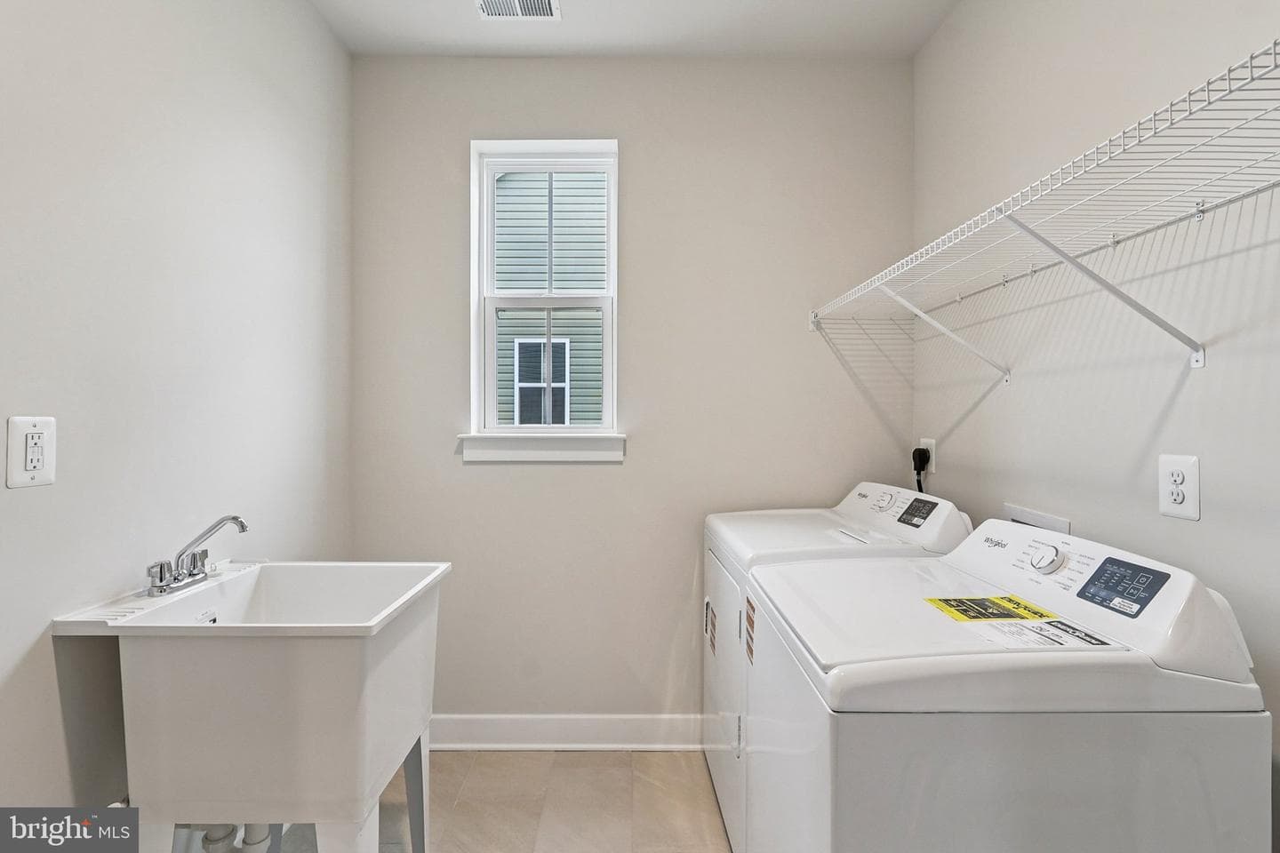 11505 Chalmers Lane photo 43