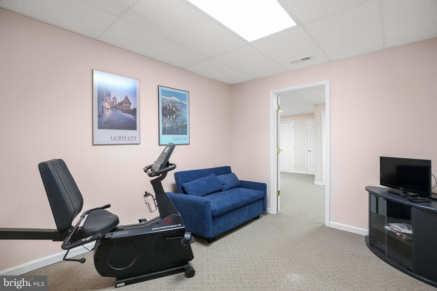 3008 Saint Annes Court photo 32