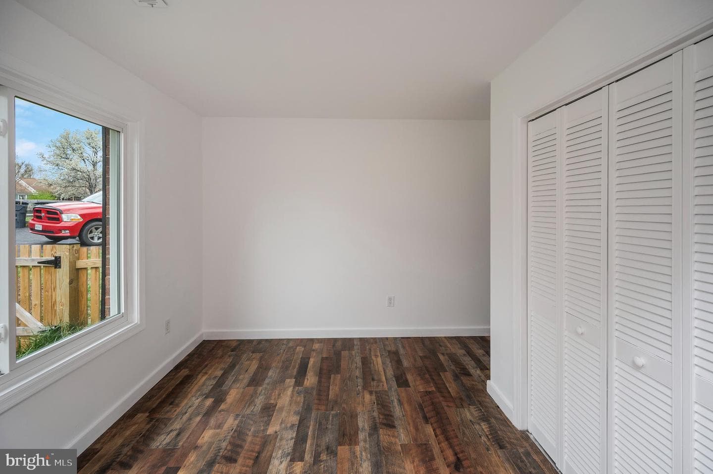 20 Berkshire Lane photo 22