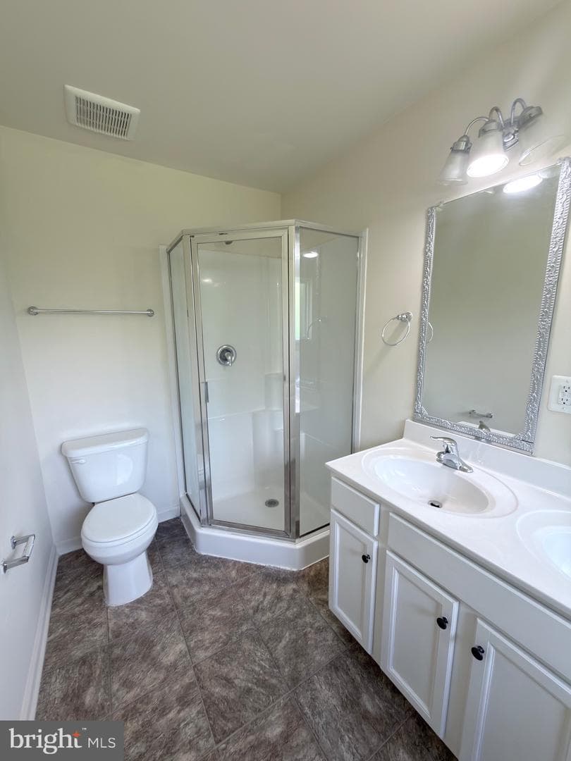2429 Drake Lane photo 20