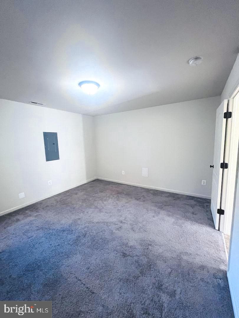 2429 Drake Lane photo 3