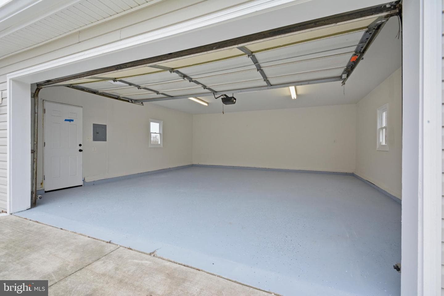 10206 Battlefield Drive photo 27