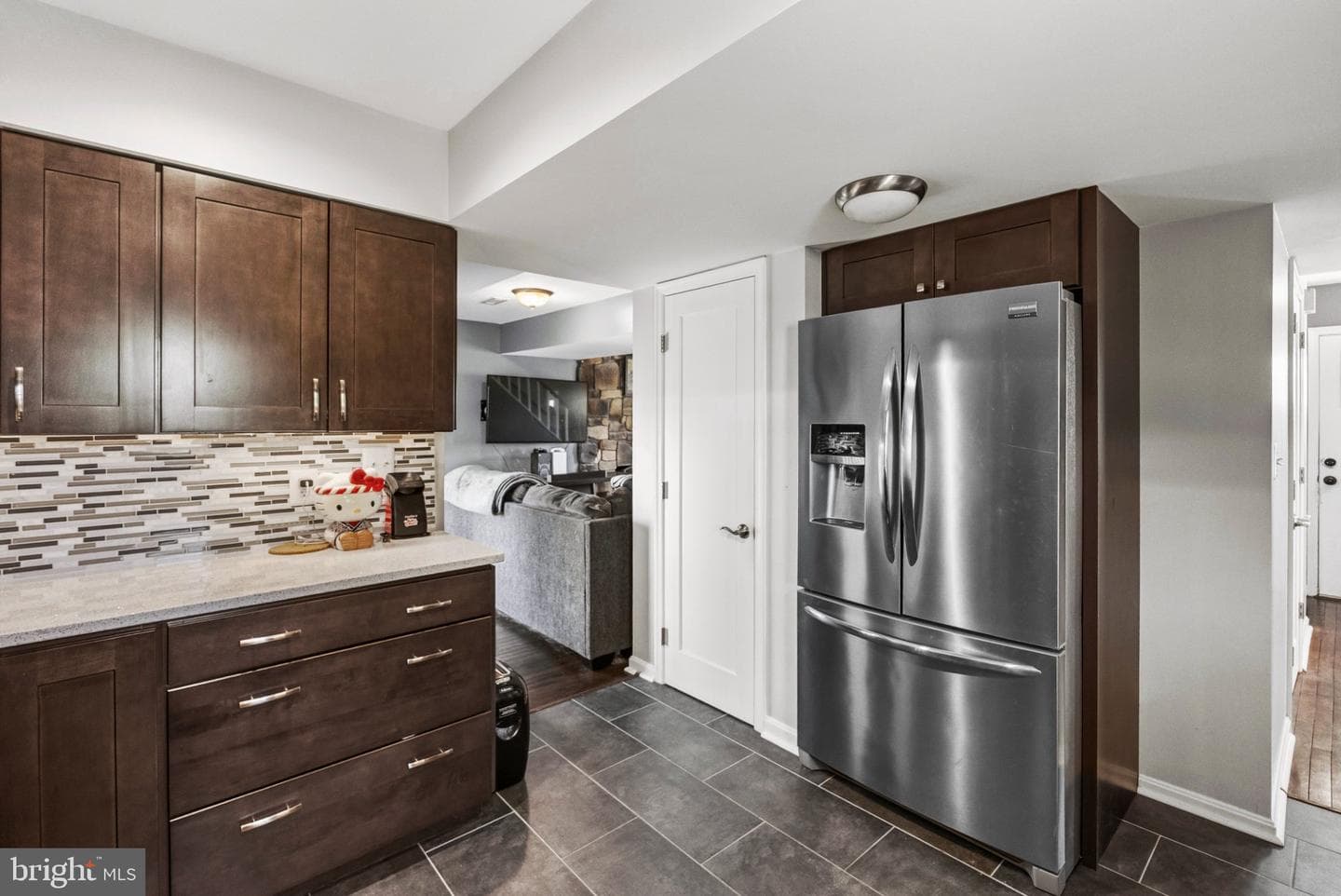 12311 Corter Avenue photo 8