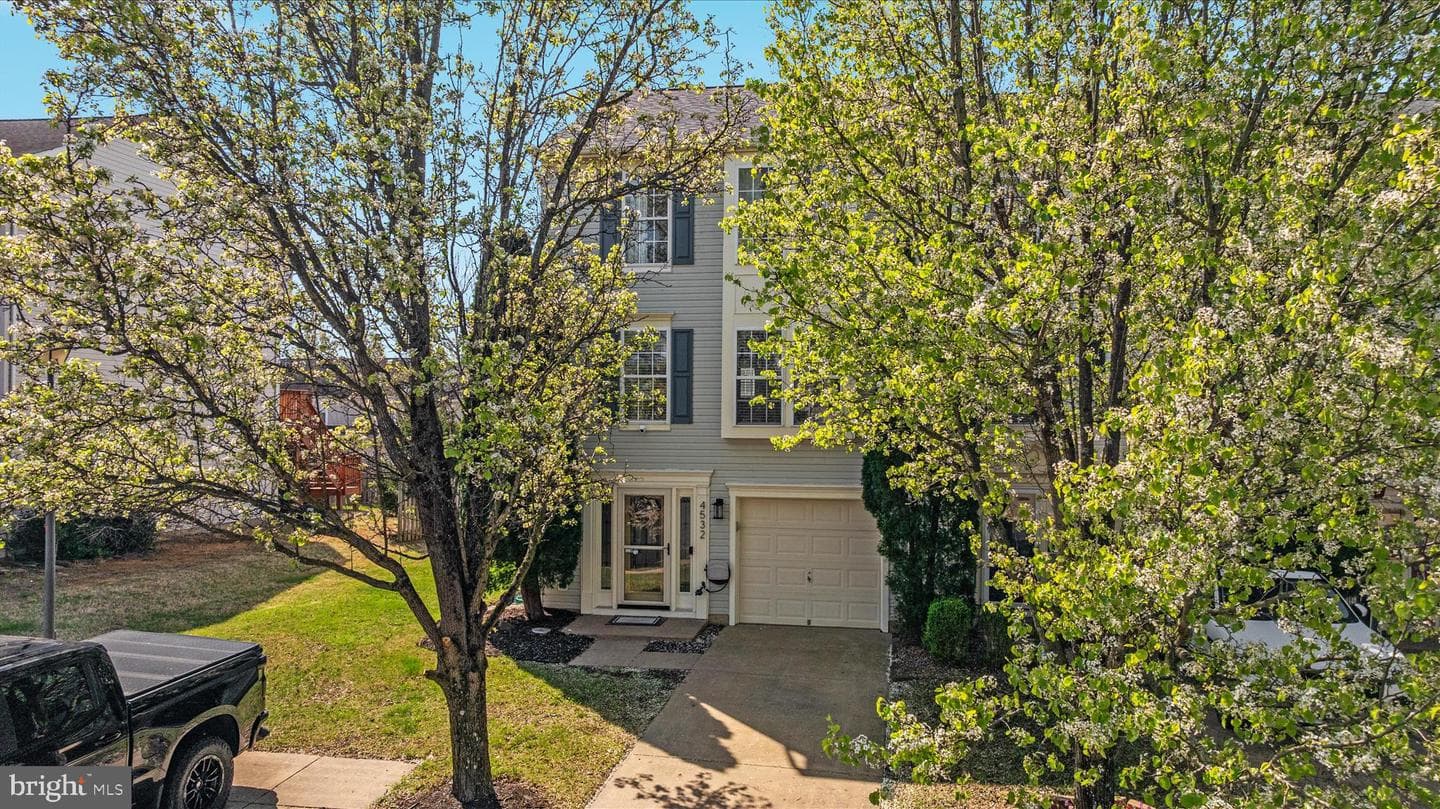 4532 Papillion Court photo 54
