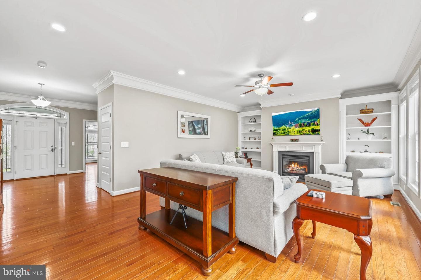 7022 Barclay Drive photo 8