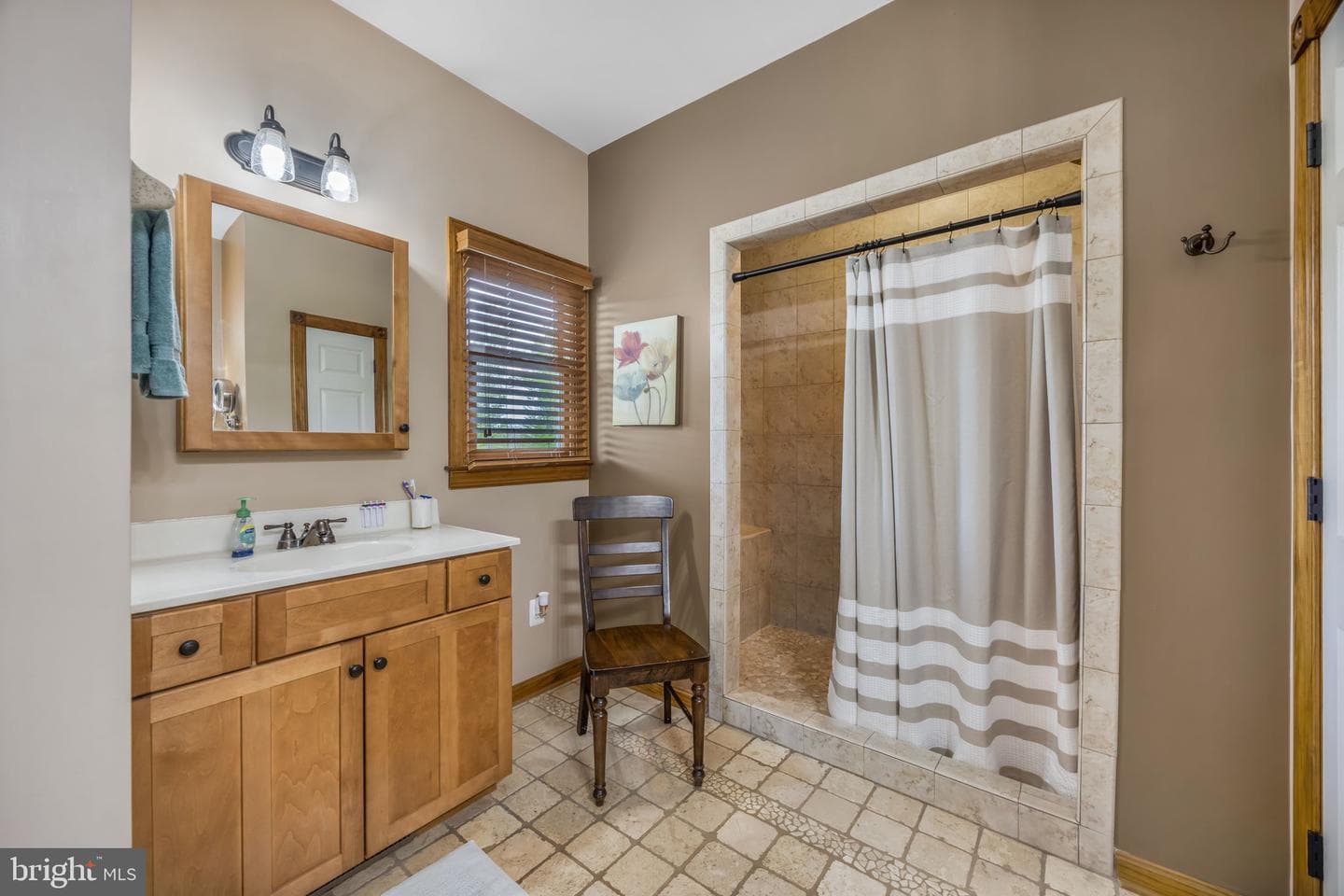 6657 Lawyers Road photo 31
