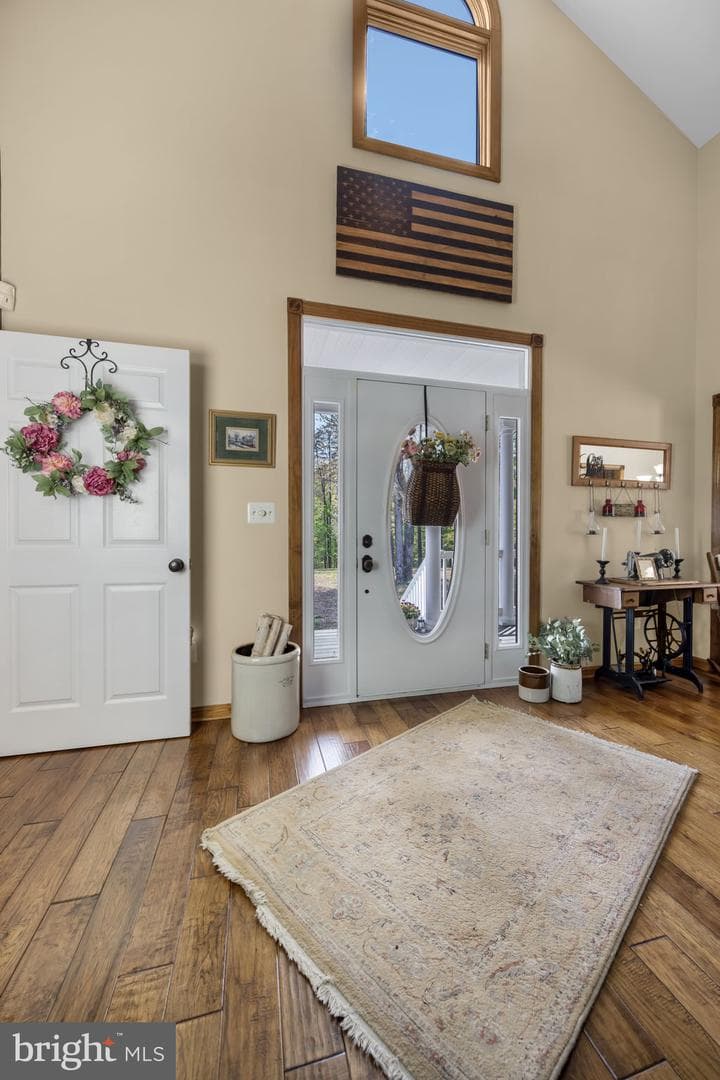 6657 Lawyers Road photo 8