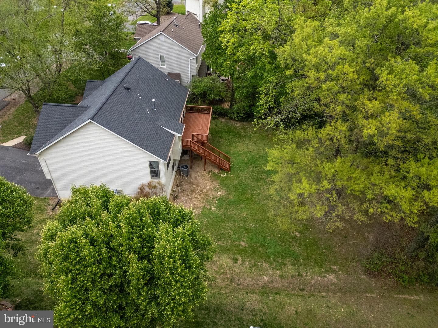 9805 Kenmore Court photo 62