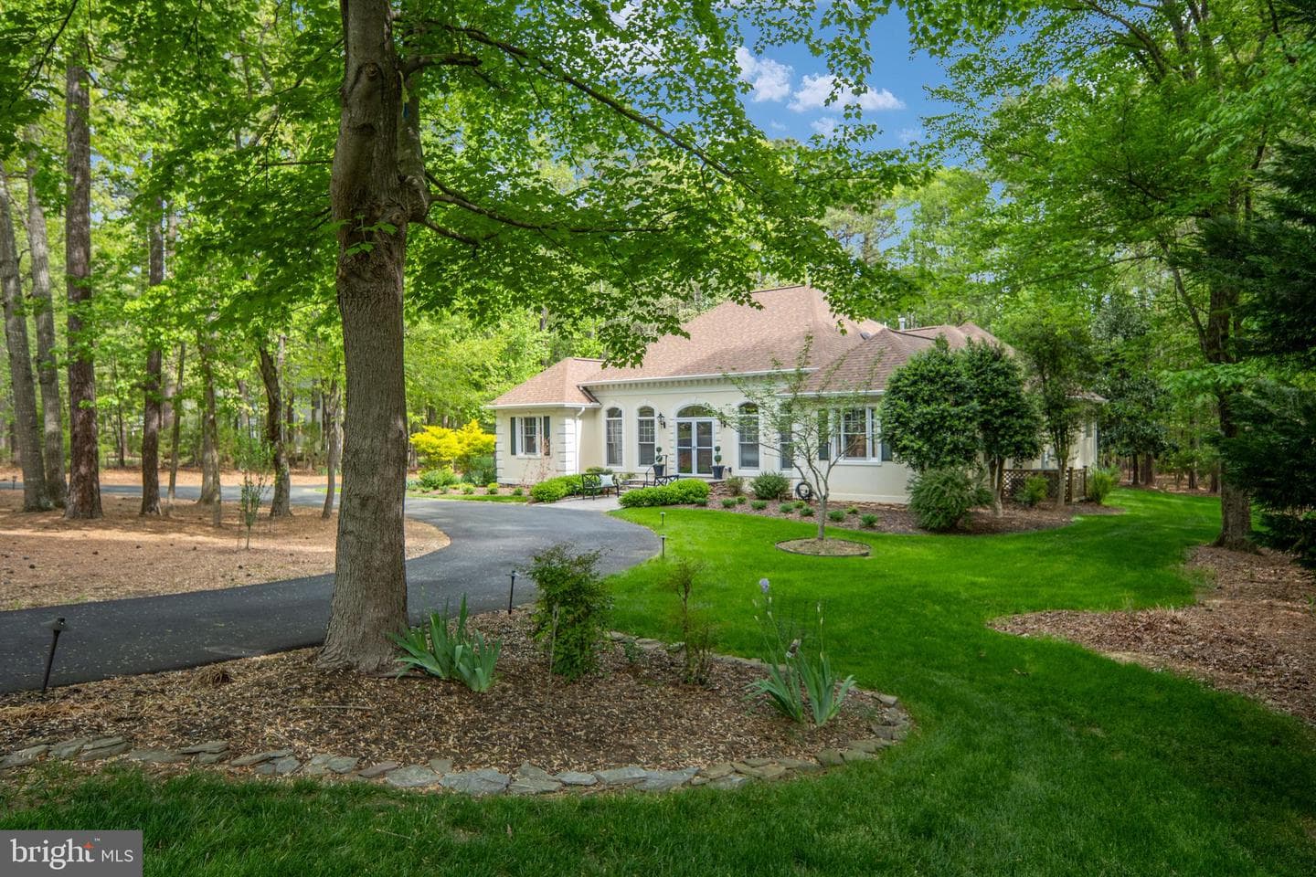11329 Fawn Lake Parkway