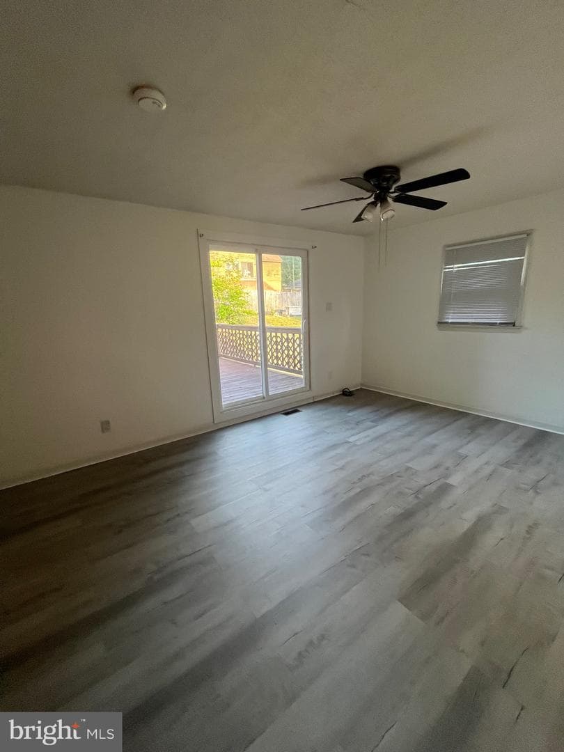 11827 Rutherford Drive photo 11