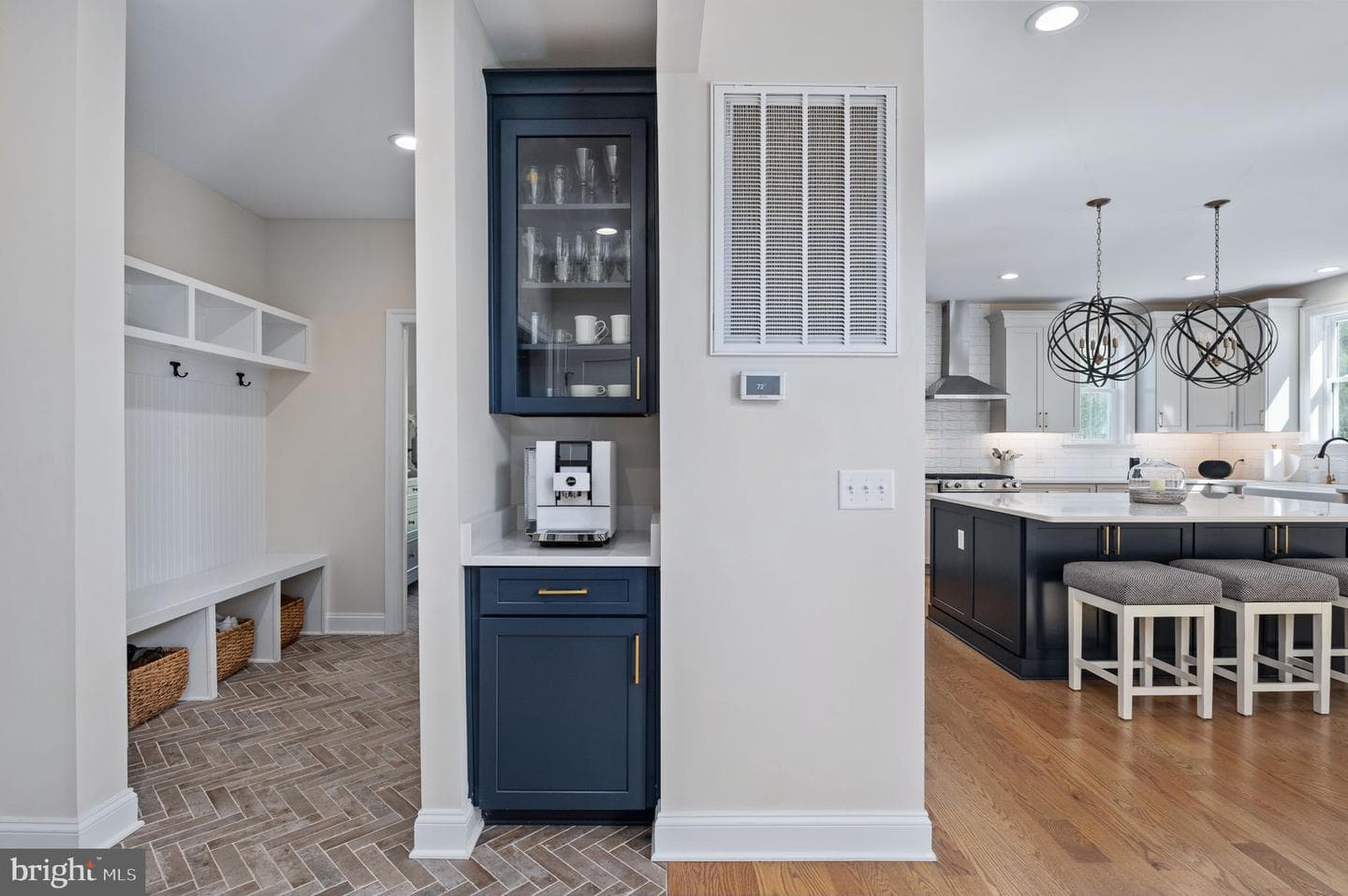 10912 Downton Avenue photo 59