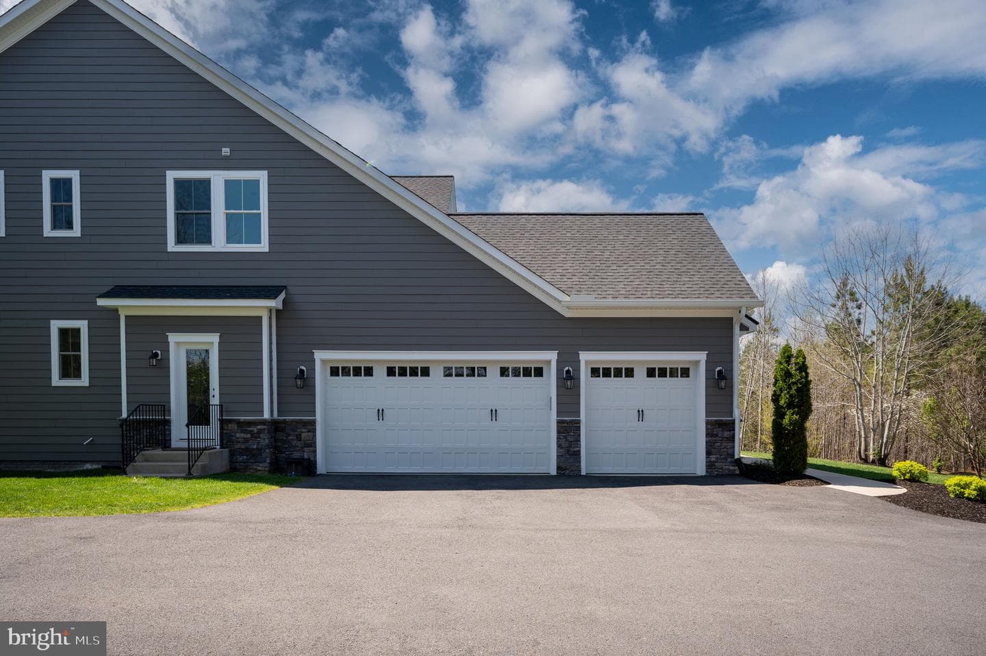 10912 Downton Avenue photo 69